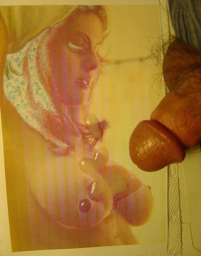 Free porn pics of Cum tribute to Alexandra Daddario boobs 3 of 4 pics