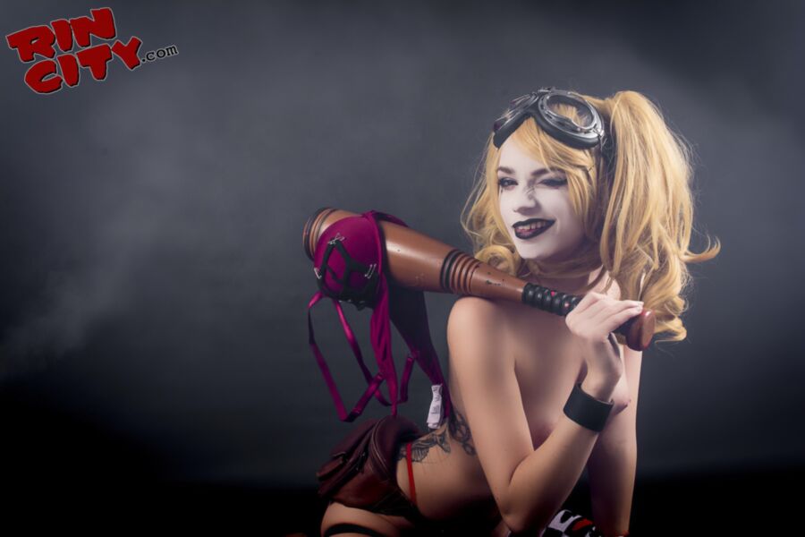 Free porn pics of Harley Quinn by Rin 13 of 62 pics