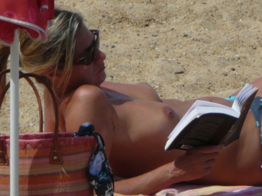 Babe voyeur club outdoor