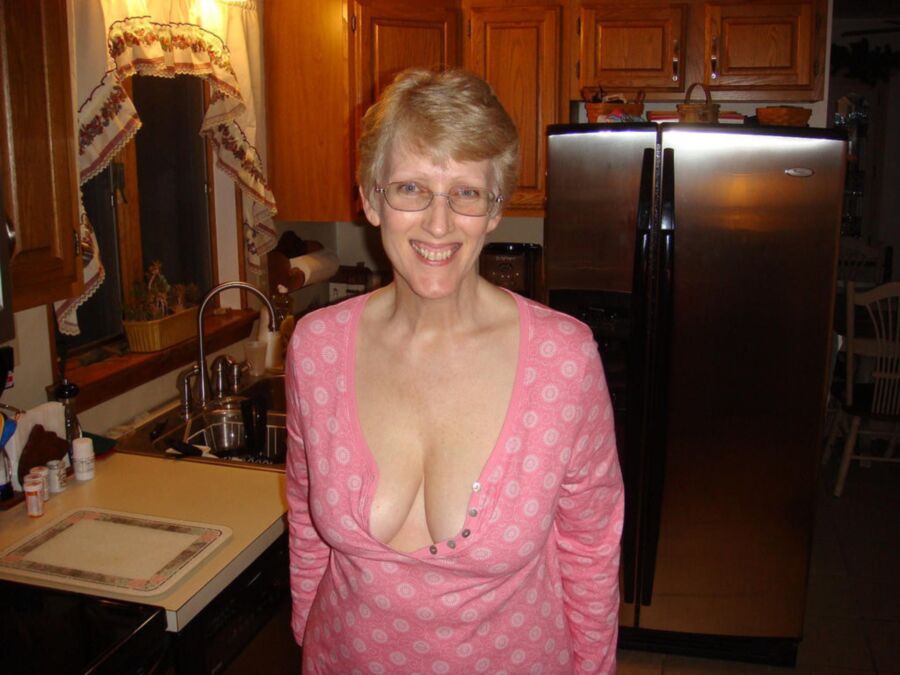 Free porn pics of My Lovely Mummy 10 of 32 pics