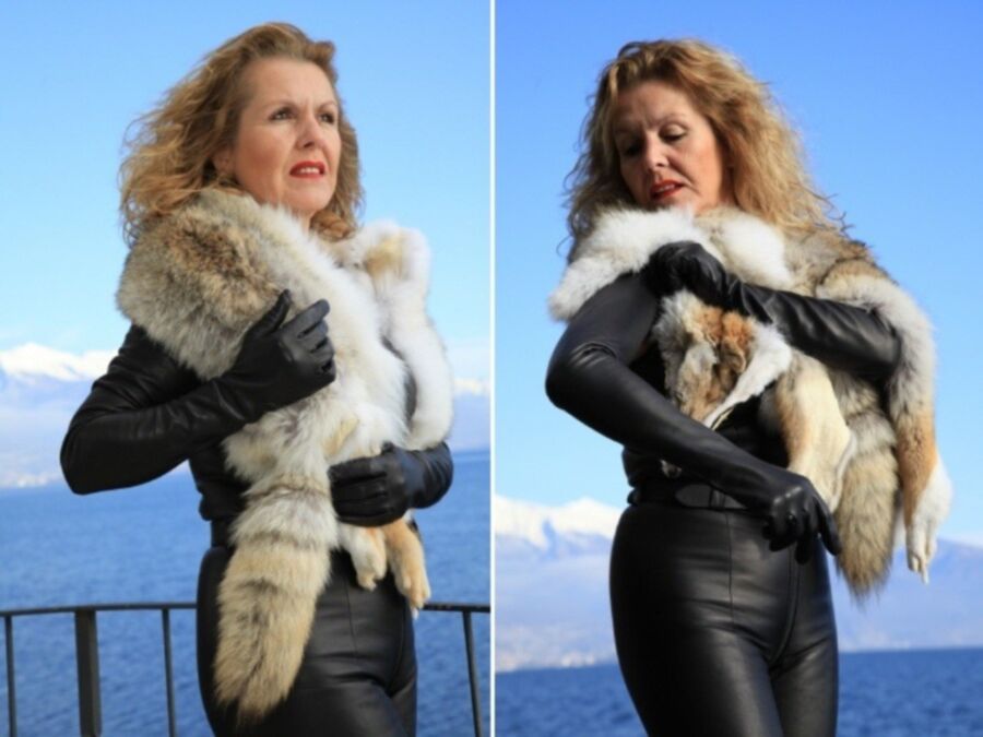 Free porn pics of  Mature goddess in leather 23 of 26 pics