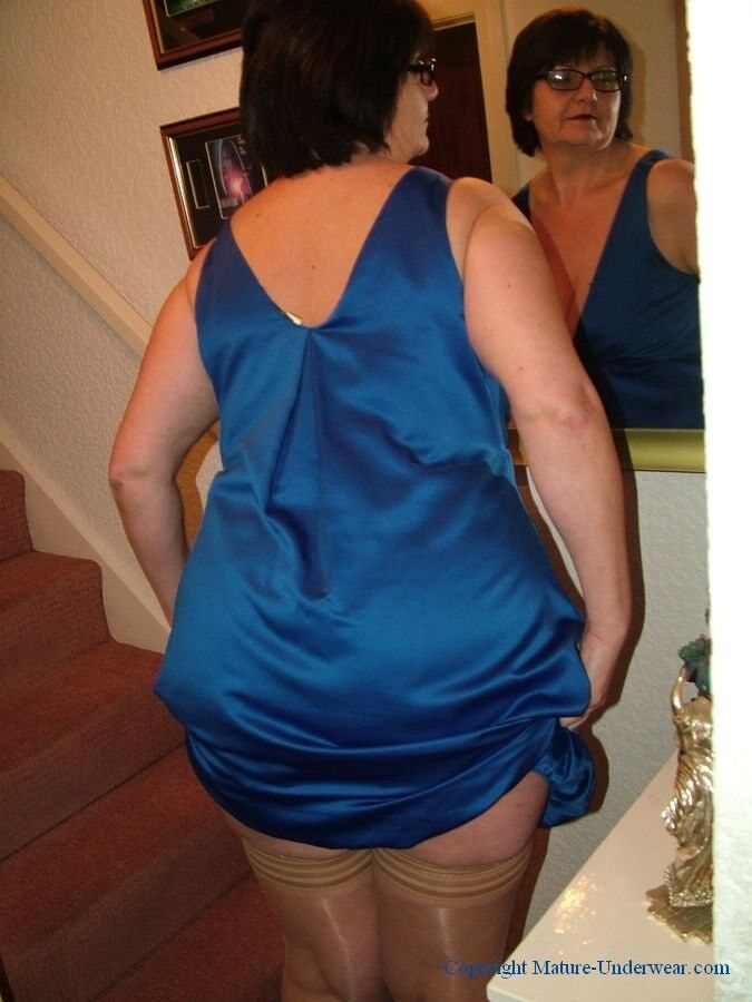 Free porn pics of Auntie Mandy Looked So Fuckable in her New Blue Dress 1 of 217 pics