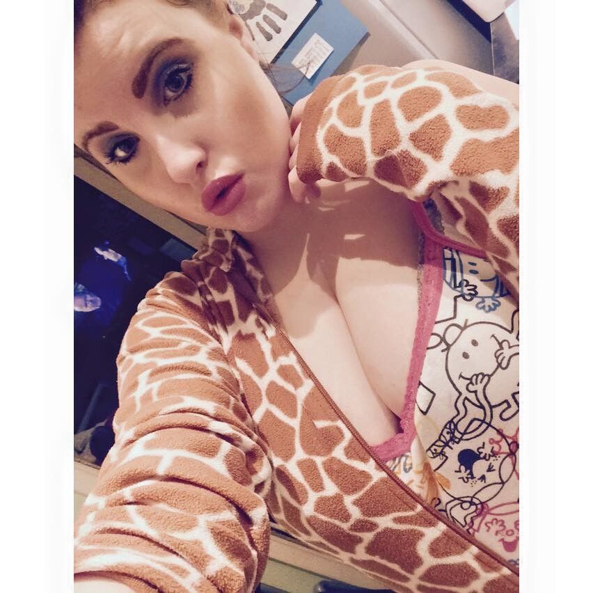 Free porn pics of Facebook Chav Slut Chloe For Comments 7 of 59 pics