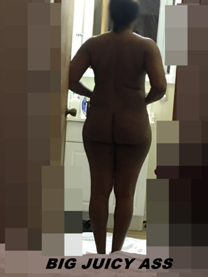 Free porn pics of  Candids of Ebony GF bending posing showing her PHAT ASS 4 of 5 pics