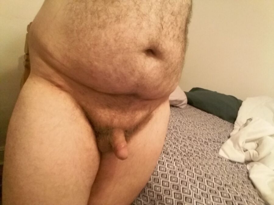Free porn pics of Naked chub  4 of 12 pics