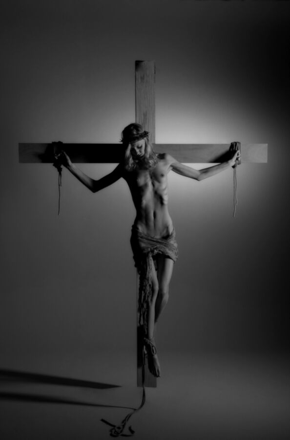 Free porn pics of on the cross 20 of 20 pics