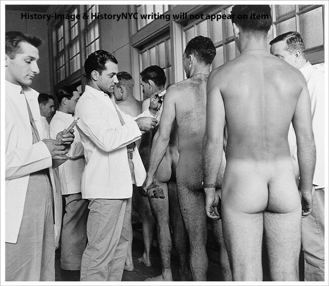 Free porn pics of Vintage mens: second world war photos 6 of 221 pics