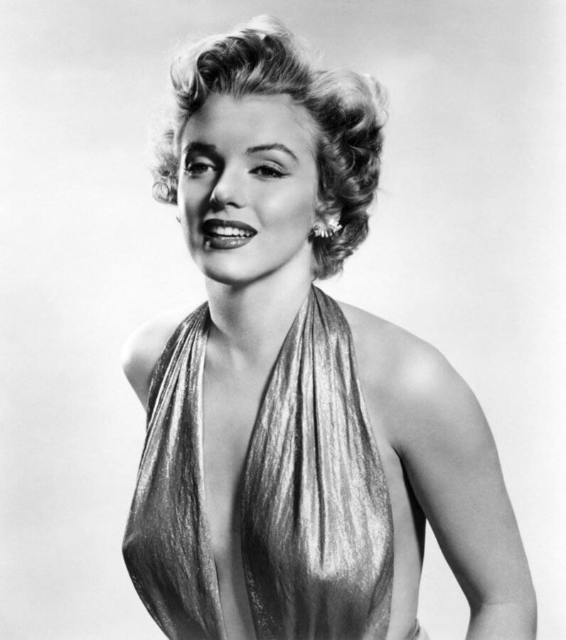Free porn pics of Marilyn Monroe IV 7 of 50 pics