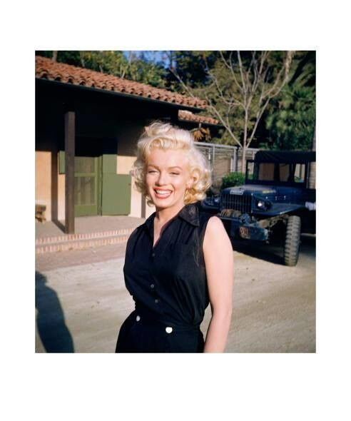 Free porn pics of Marilyn Monroe IV 22 of 50 pics