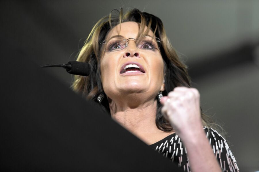 Free porn pics of Conservative Sarah Palin is a wonderful woman 11 of 50 pics