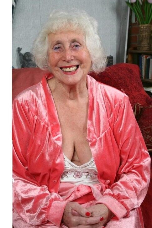 Free porn pics of ANOTHER ALLTIME FAVE. GRANNY MARGARET.SHE MAKES ME SOOOO HARD... 3 of 318 pics