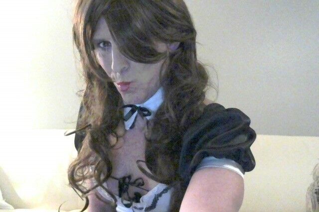 Free porn pics of Sissy maid for owner to use  5 of 6 pics