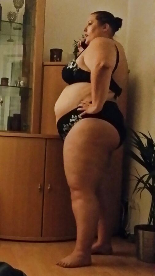 Free porn pics of  Fat pig Melanie ass & tits 3 of 22 pics