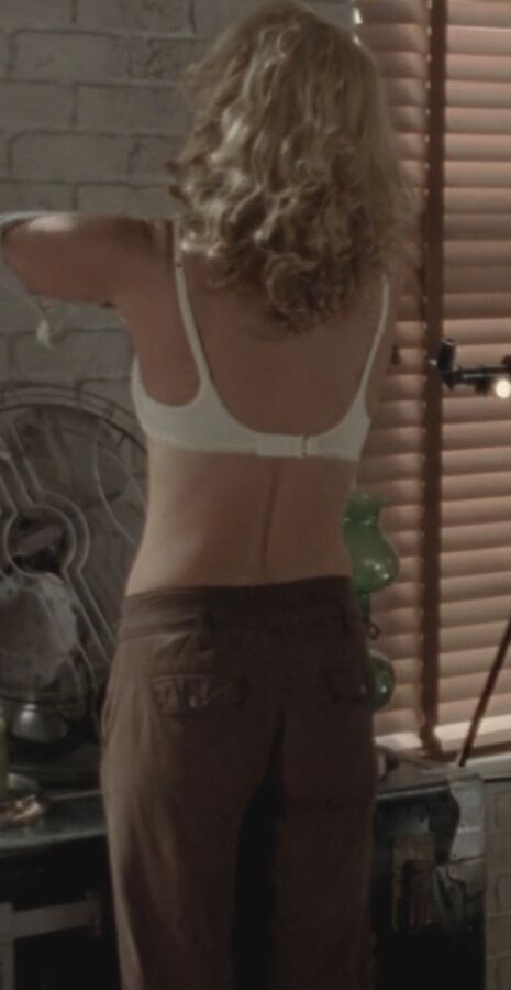 Free porn pics of Laurie Holden - Andrea 2 of 10 pics