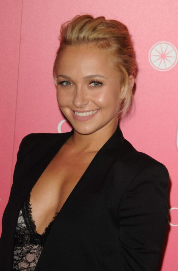 Free porn pics of Hayden Panettiere ULTIMATE COLLECTION 24 of 785 pics