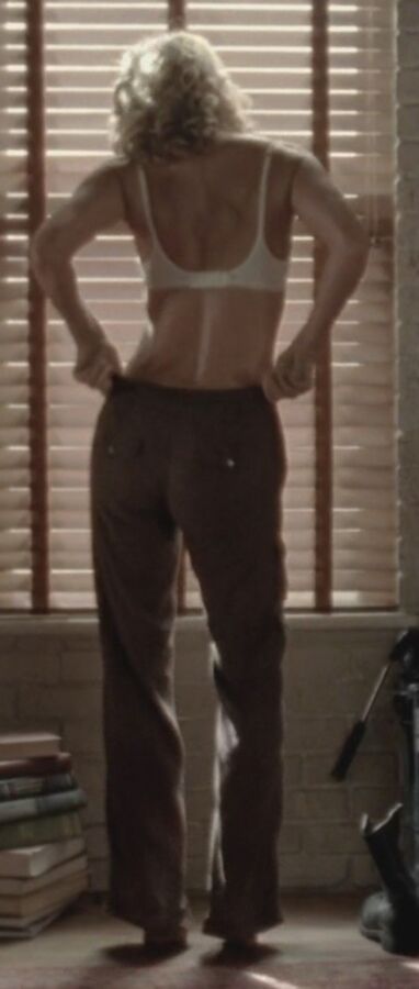 Free porn pics of Laurie Holden - Andrea 7 of 10 pics