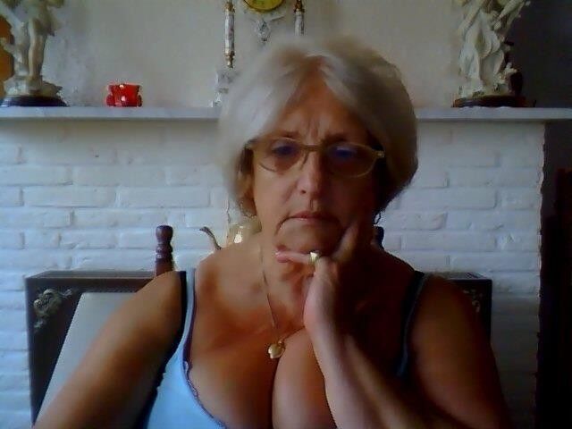 Free porn pics of busty grannies on datingsite 3 of 7 pics