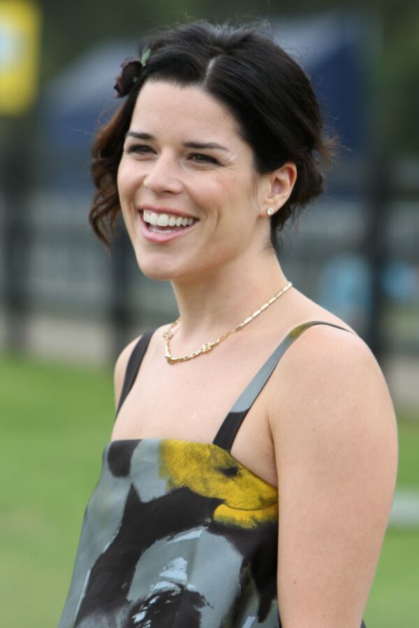 Free porn pics of Neve Campbell 19 of 193 pics