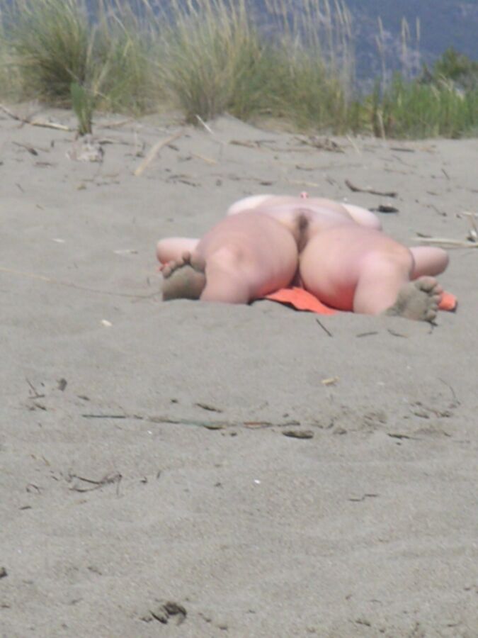Free porn pics of amatrice on beach 17 of 26 pics