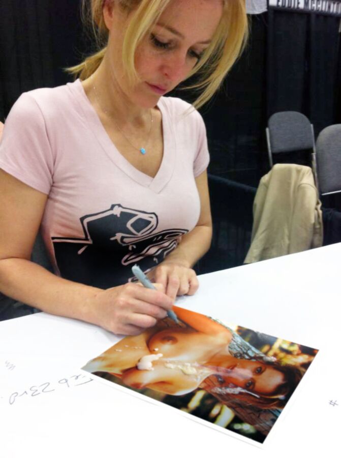 Free porn pics of Gillian Andersons special autograph session 1 of 4 pics