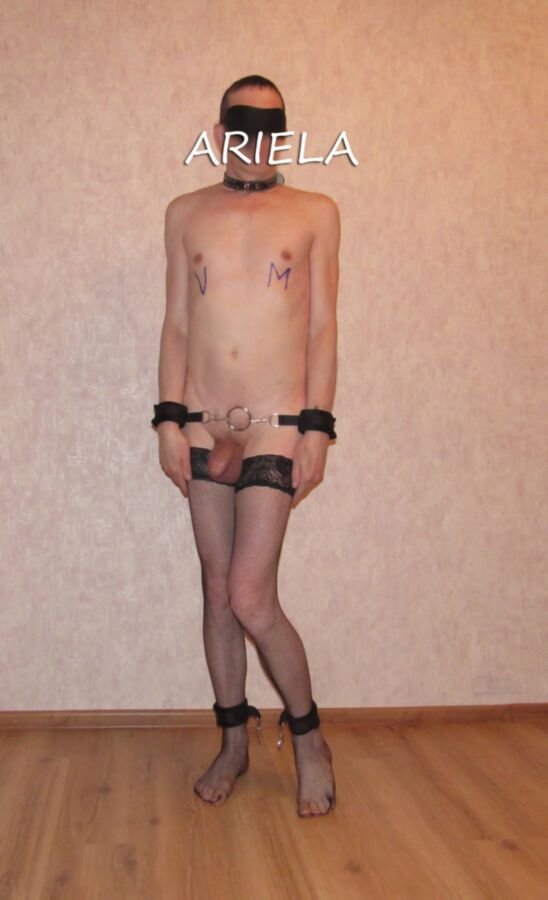 Free porn pics of Slave. Sissy boy. CD legs. Stockings.  2 of 11 pics