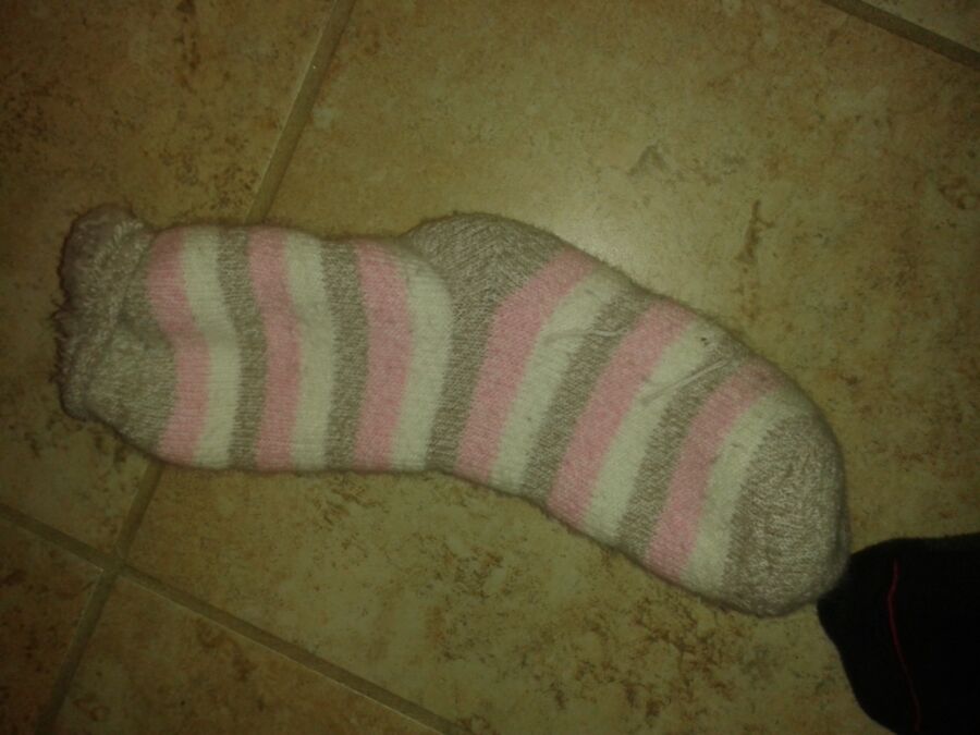 Free porn pics of Young teen Sophie well worn fuzzy socks!!!! 5 of 9 pics