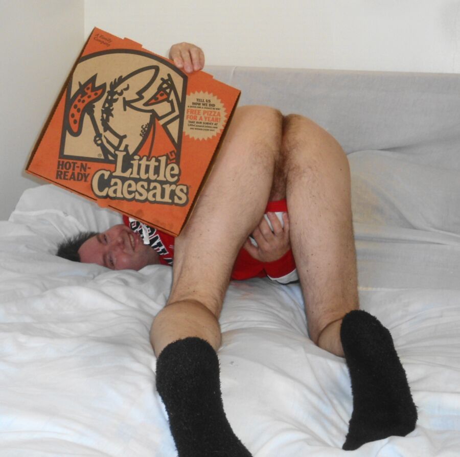 Free porn pics of little caesars pizza 9 of 37 pics