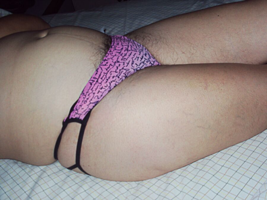 Free porn pics of my hairy wife 8 of 10 pics