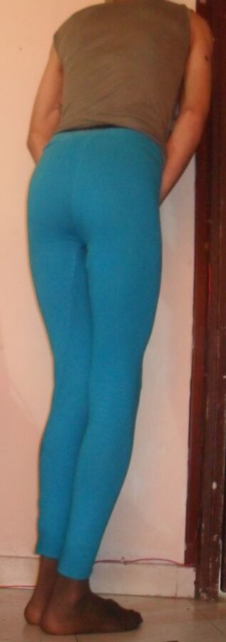 Free porn pics of leggins azules blusa cafe claro 1 of 8 pics