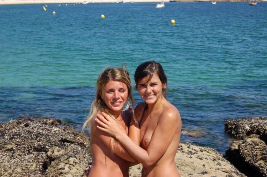 Free porn pics of bitches at the beach. choose one edition 3 of 458 pics