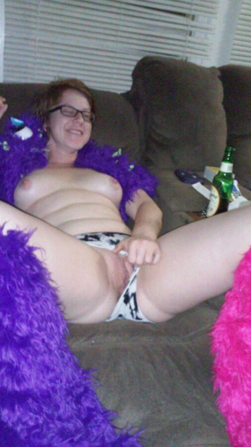 Free porn pics of Redhead Slut Kat getting Furry 1 of 10 pics