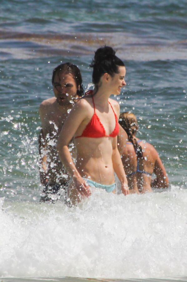 Free porn pics of Krysten Ritter in Bikini at a Beach in Cancun  21 of 53 pics