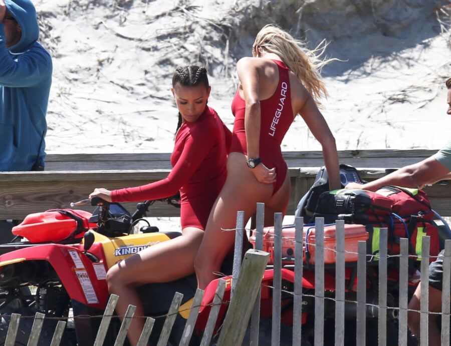 Free porn pics of Kelly Rohrbach ass - Baywatch 7 of 116 pics