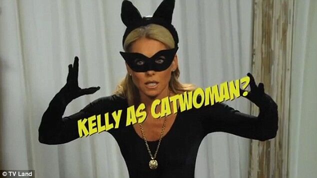 Free porn pics of Kelly Ripa - Catwoman 1 of 17 pics