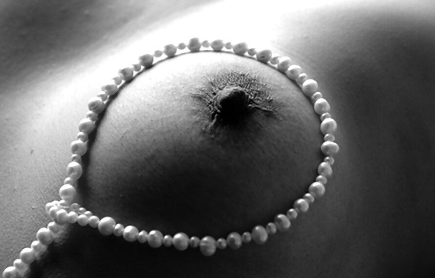 Free porn pics of more girls with pearls 22 of 50 pics