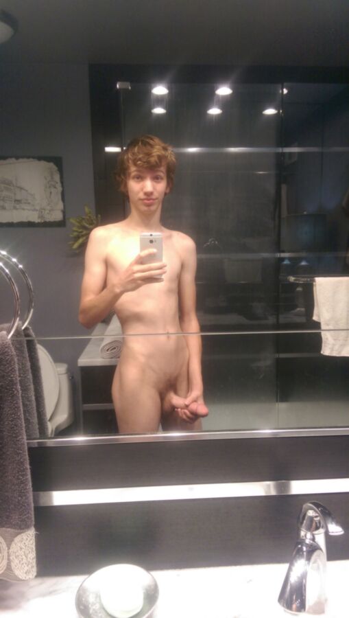 Free porn pics of Blessed Ginger Boys II 20 of 25 pics