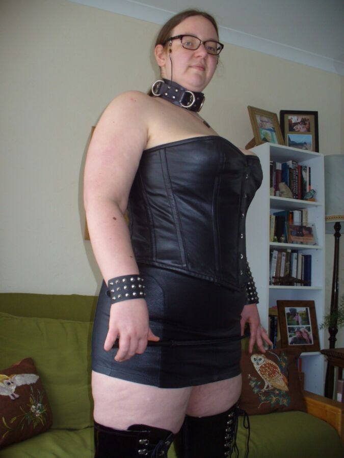 Free porn pics of Leather Mistress wants your cum tributes! 3 of 26 pics