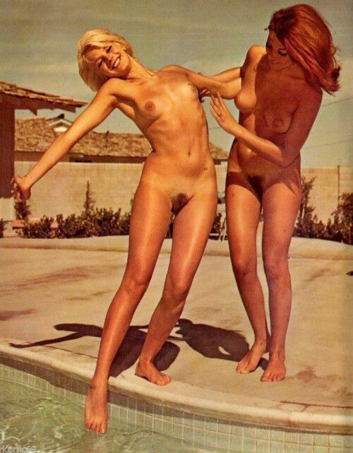 Free porn pics of Vintage nudity ...  19 of 20 pics