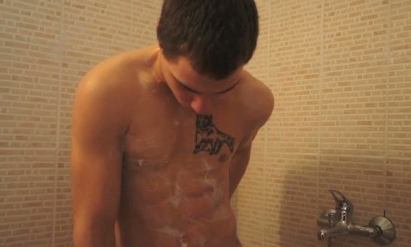 Free porn pics of Hot boy showering 7 of 180 pics