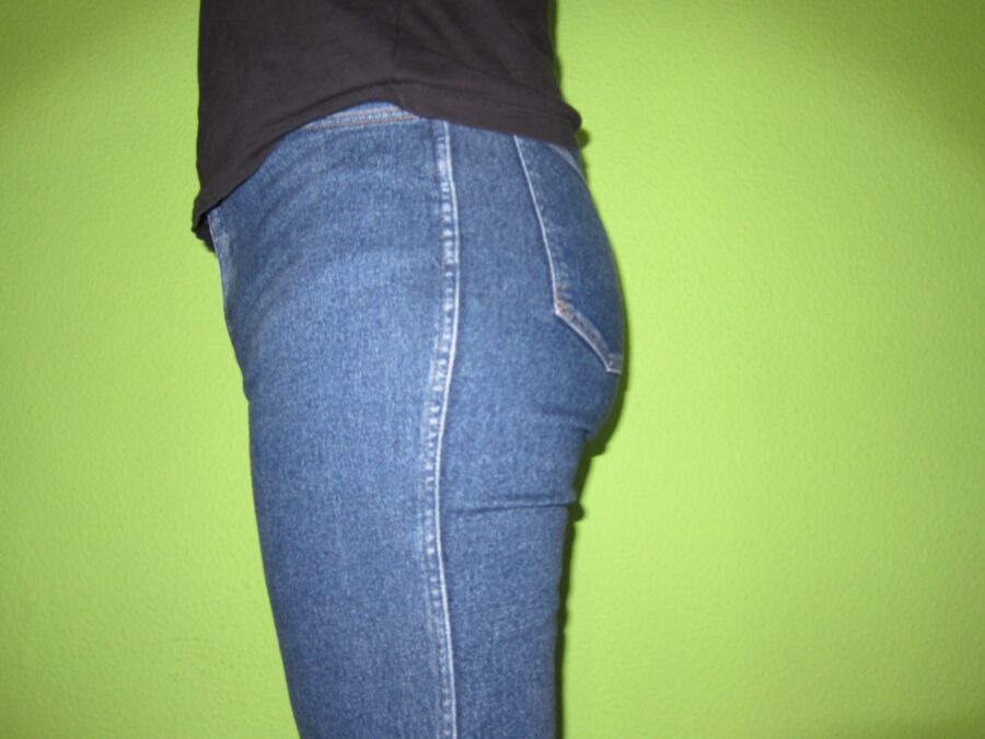 Free porn pics of Tight jeans 12 of 16 pics