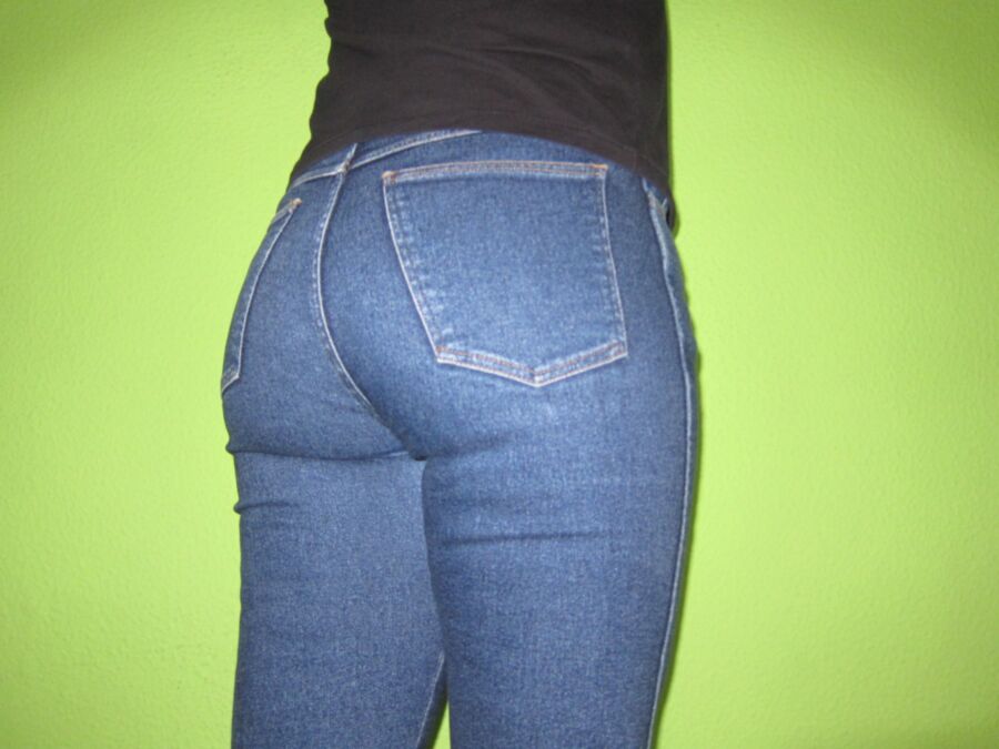 Free porn pics of Tight jeans 14 of 16 pics