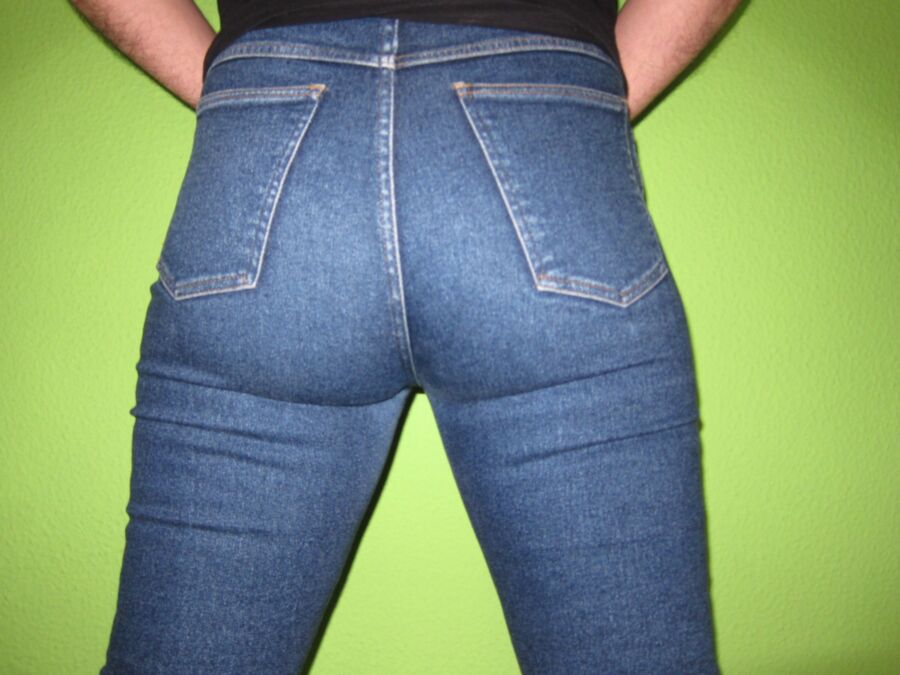 Free porn pics of Tight jeans 7 of 16 pics