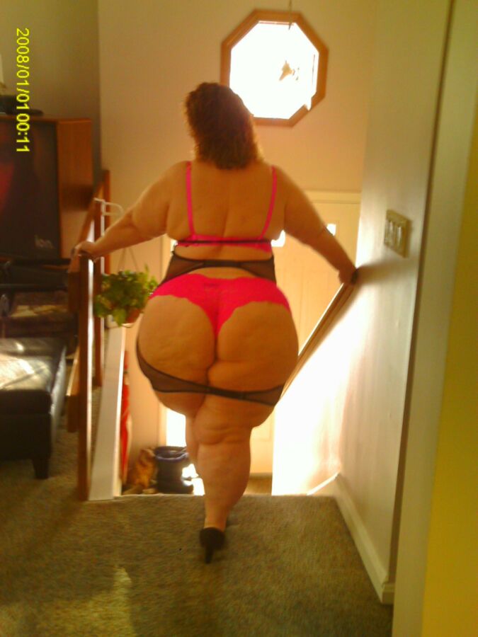 Free porn pics of Chubby , hot ass , bbw , fat , sexy 7 of 50 pics