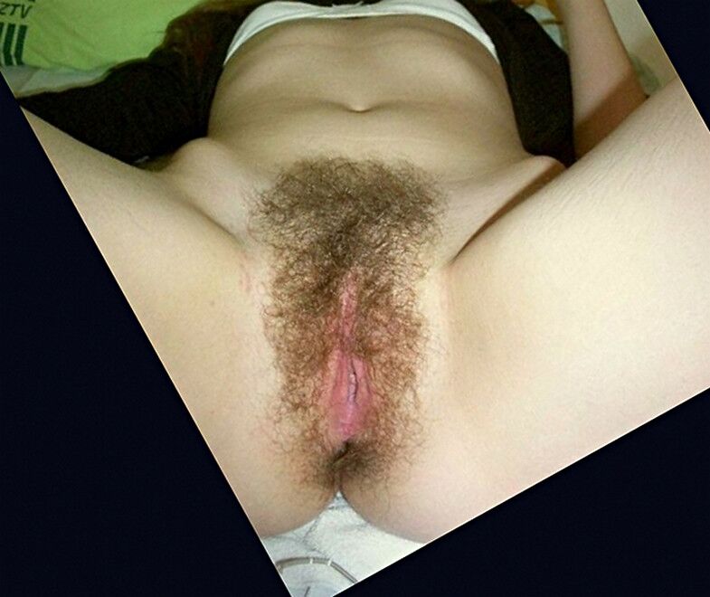 Free porn pics of Teen Hairy  18 of 45 pics
