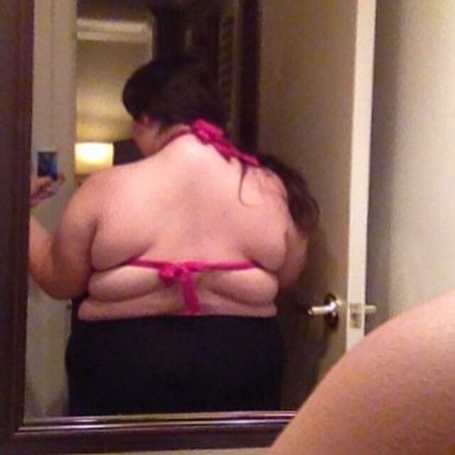 Free porn pics of BBW Lyala - Fat big belly 1 of 75 pics