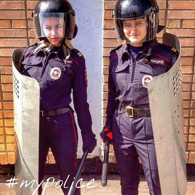 Free porn pics of More Russian Policewomen 18 of 23 pics