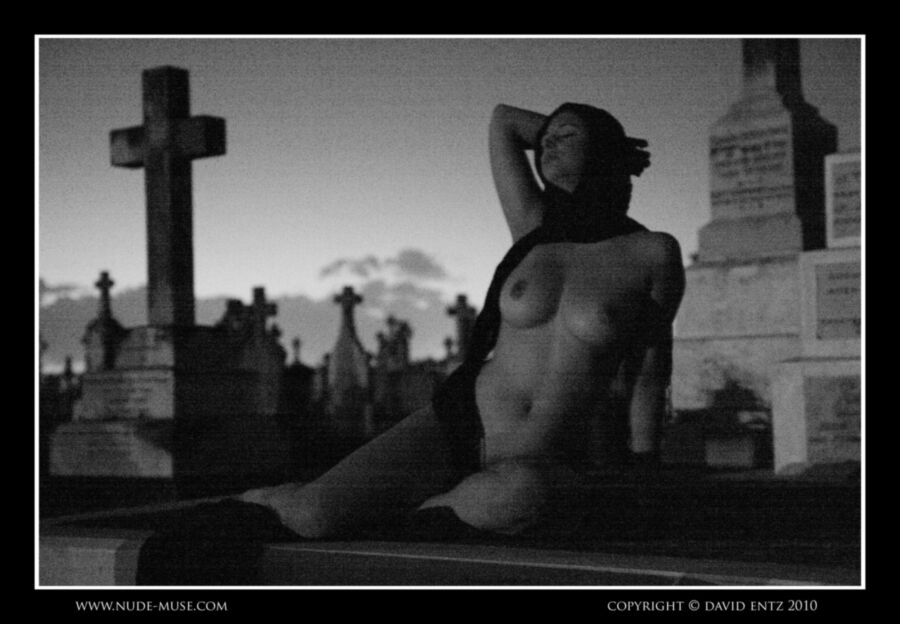 Free porn pics of Eden - Mistress of the Night 20 of 48 pics