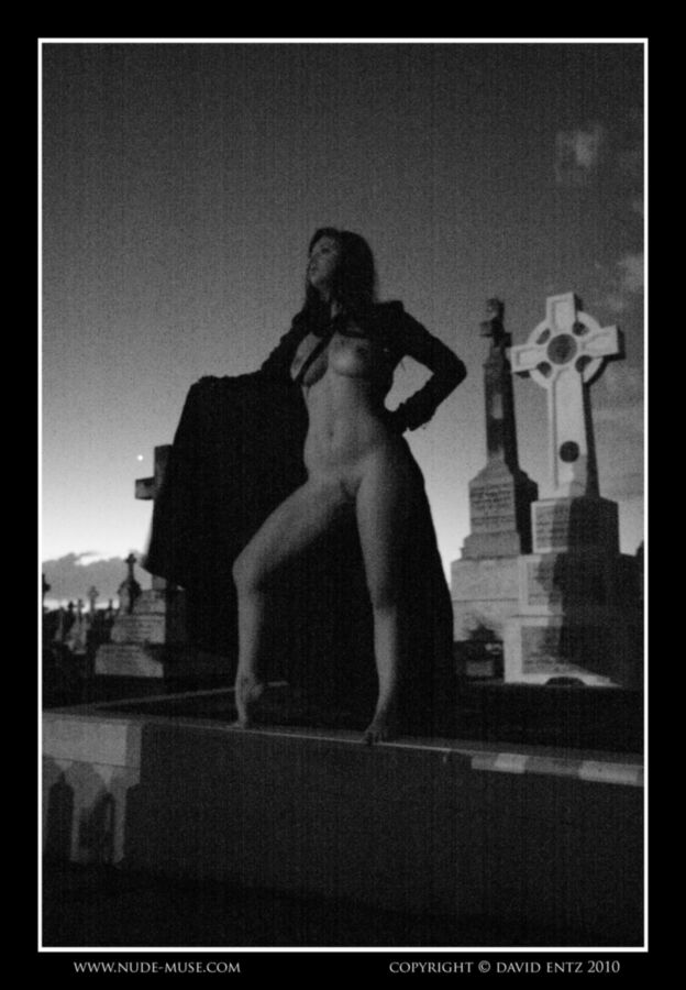 Free porn pics of Eden - Mistress of the Night 15 of 48 pics