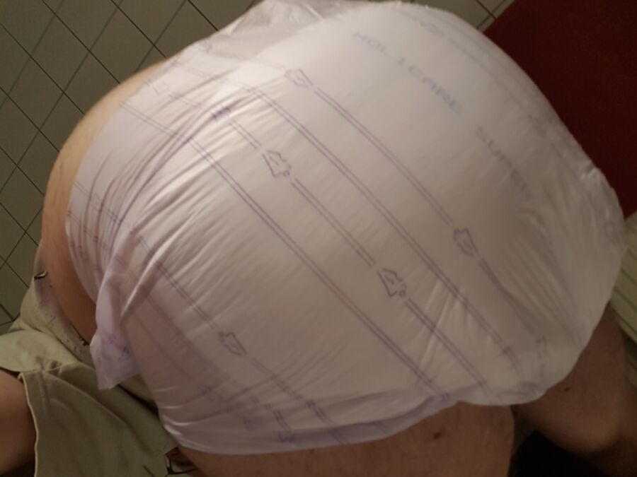Free porn pics of Diaper and plastic pants 9 of 10 pics