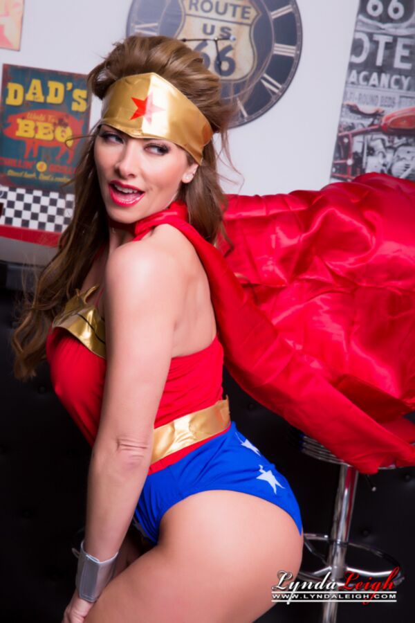 Free porn pics of Super Heroine 10 of 64 pics